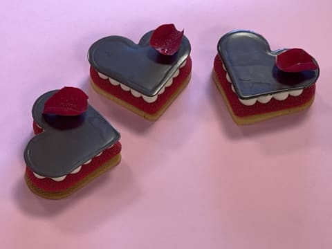 Entremets Saint Valentin fraise et framboise - 93