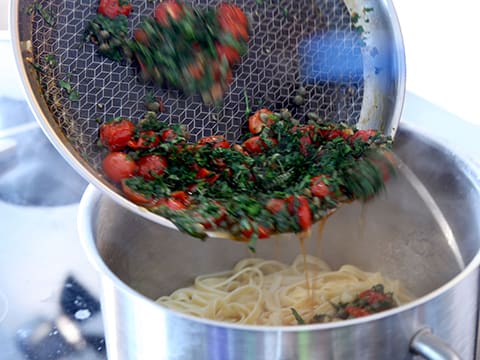 Fettucce aux tomates et aux câpres au sel de Sicile - 8