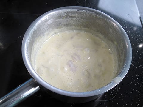 Feuilleté de Saint-Jacques à la crème d'ail - 16