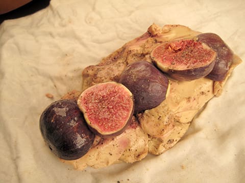 Foie gras aux figues cuit au torchon - 10