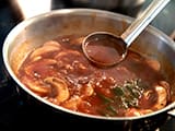 Fond brun de veau li&eacute;