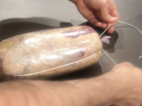 Galantine de canette au foie gras et champignons - 100