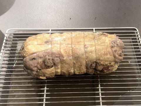 Galantine de canette au foie gras et champignons - 129