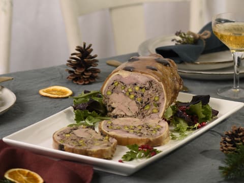 Galantine de canette au foie gras et champignons - 142