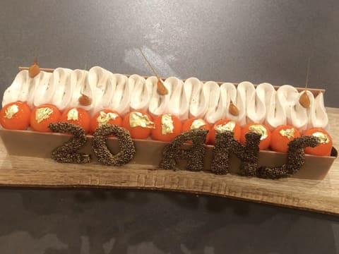 Gâteau d'anniversaire 20 ans de Meilleur du Chef - 308