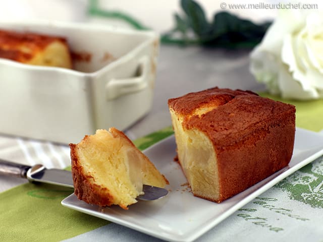 Gâteau moelleux aux poires