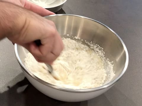 Gâteau au yaourt aux pommes - 12