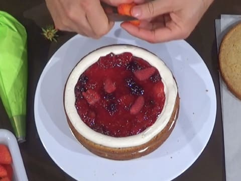 Layer cake aux fruits rouges - 134