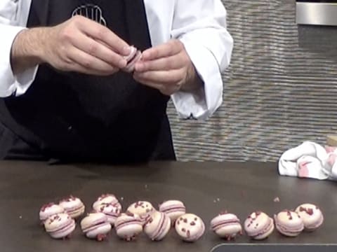 Macarons framboise et passion - 73