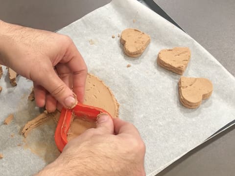 Mini-cœurs praliné/Gianduja de la Saint Valentin - 64