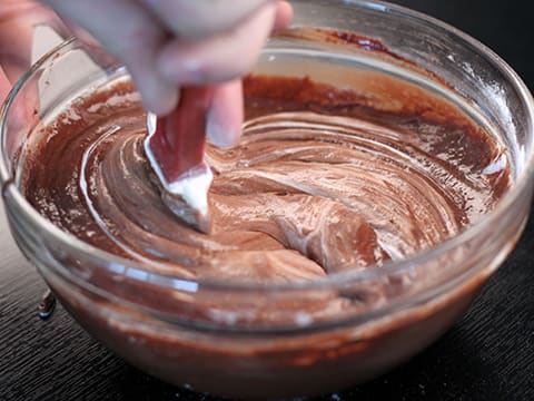 Gâteau moelleux au chocolat - 10