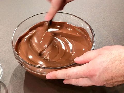 Oeufs de Pâques au chocolat au lait - 6