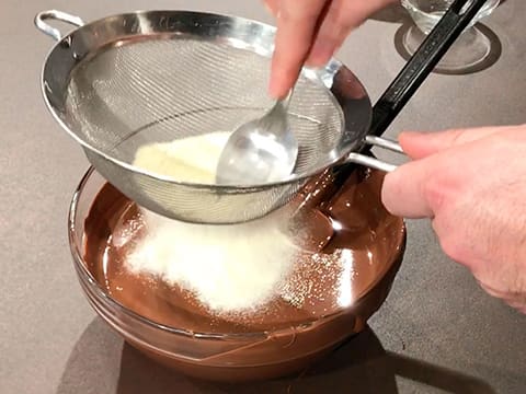 Oeufs de Pâques au chocolat au lait - 8