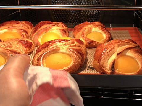 Croissants aux abricots ou Oranais - 77