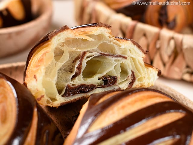 Pain au chocolat bicolore cacao