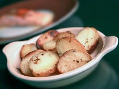 Pommes de terre nouvelles au romarin et à l'ail