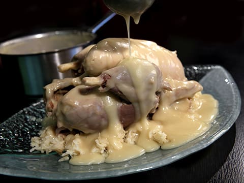 Poule pochée sauce suprême - 31