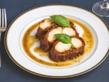 R&ocirc;ti de lotte au pesto