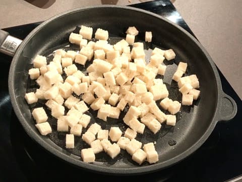 Salade aux nuggets de poulet épicés - 15