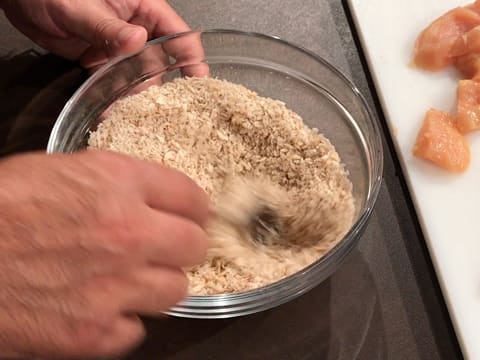 Salade aux nuggets de poulet épicés - 7