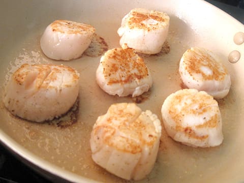 Salade noix de Saint-Jacques et tuiles au parmesan - 14