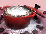 Souffl&eacute; au chocolat et aux griottes