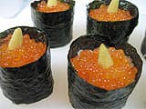 Sushis au saumon fumé et maïs en épis - 29