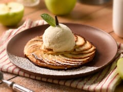 Tarte fine aux pommes caramélisées