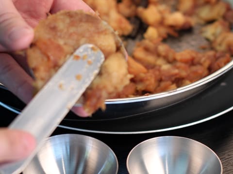 Tartelette aux pommes façon spéculoos et dôme en chocolat - 20