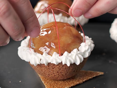 Tartelette aux pommes façon spéculoos et crémeux de marrons - 86