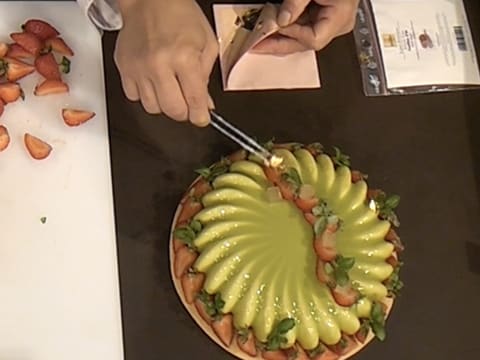 Tarte Zéphyr, fraise, basilic & citron vert - 120