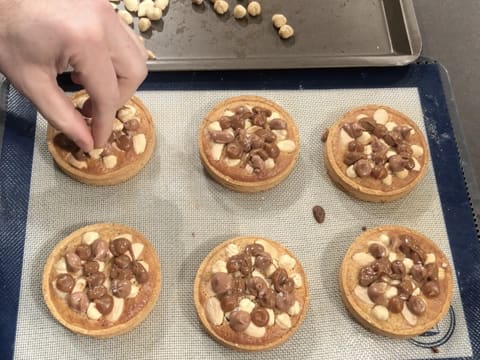 Amandes et noisettes sur tartes