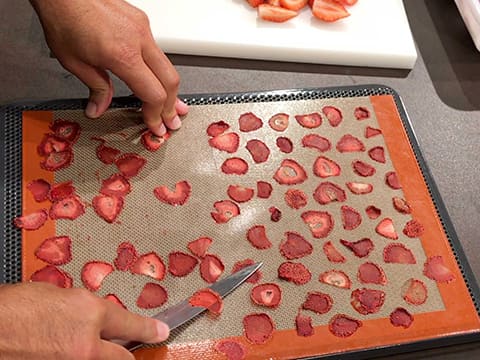 La fraise Gariguette en tartelette contemporaine, saveurs citron et Yuzu - 116