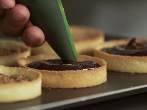 Tartelettes en déclinaison chocolat/framboise et chocolat/crème de marron - 20