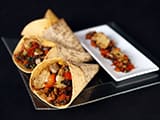 Wraps au poulet et aux l&eacute;gumes