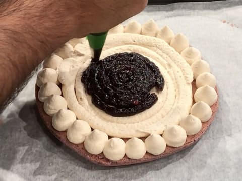 Blueberry Macaron Cake with Zéphyr Caramel Ganache - 56