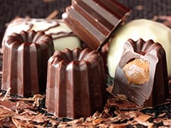 Cannelé Chocolates with a Praline Filling