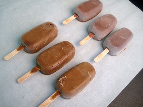 Chocolate & Almond Ice Cream Bars - 8