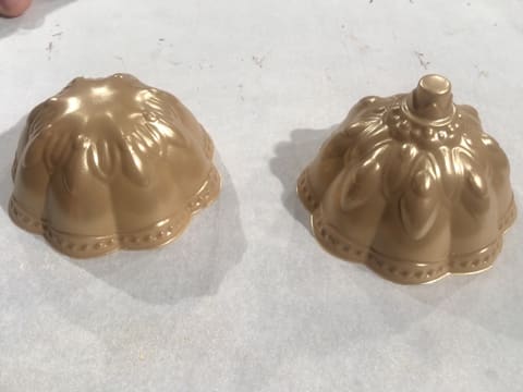 Chocolate Christmas Baubles - 130