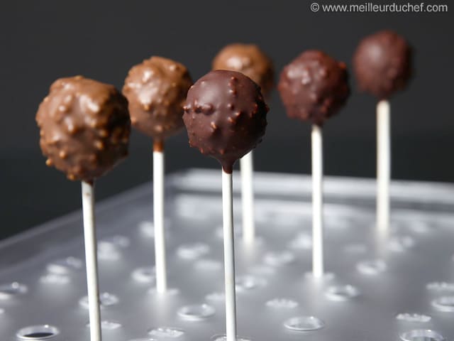 Chocolate & Praline Lollipops