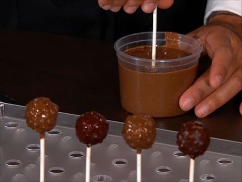 Chocolate & Praline Lollipops - 30