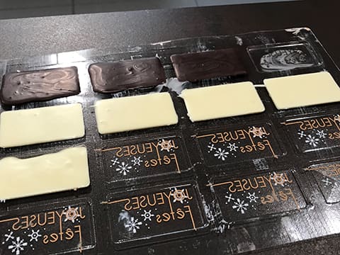 Christmas Chocolates (with Transfer Mould) - 15
