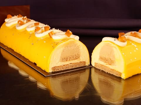 Hazelnut & Passion Fruit Yule Log - 120