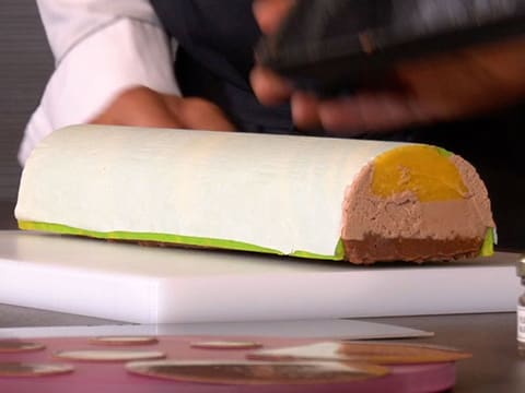 Alphonso Mango Yule Log - 89