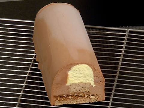 Milk Chocolate Yule Log with Passion Fruit - 55