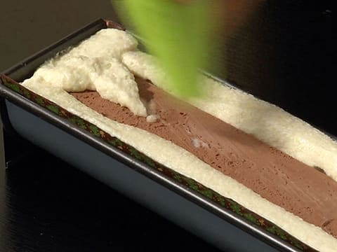 Pear & Chocolate Yule Log - 71