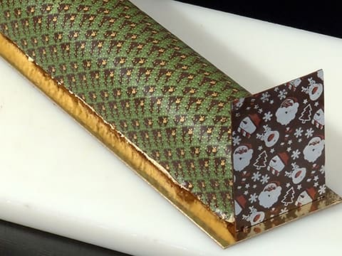 Pear & Chocolate Yule Log - 82