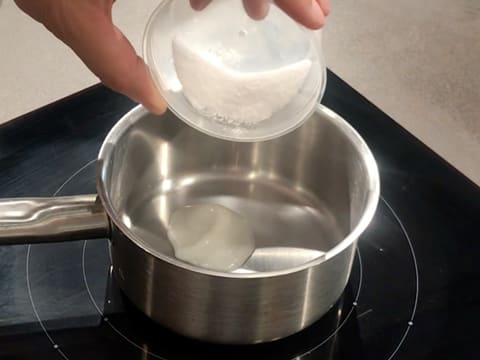 Place the sorbitol in the saucepan with invert sugar
