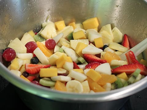 Fresh Fruit Salad - 25