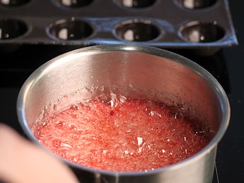 Raspberry Gâteau Saint Honoré - 28